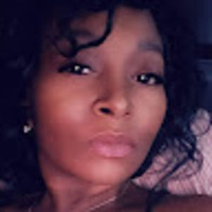 Meet your Posher, Alethia